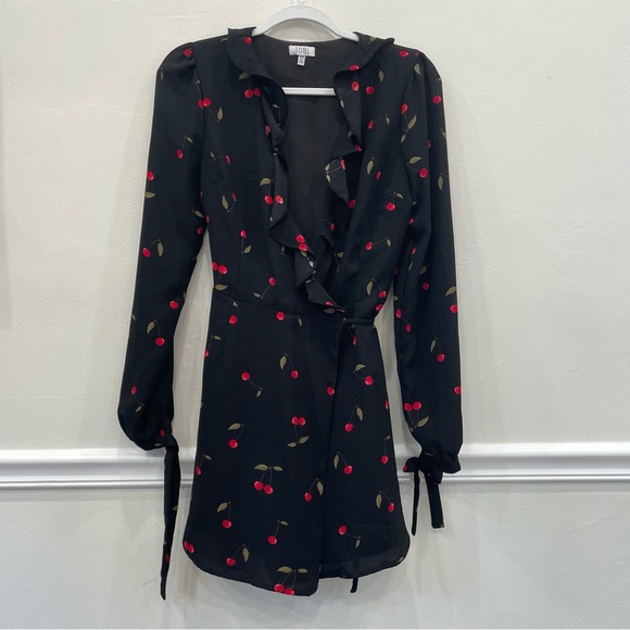 Tobi Dresses Cherry Print Wrap Dress Size Small. - Picture 2 of 8